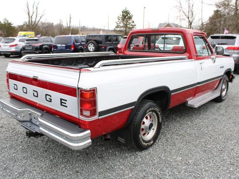 Used 1992 Dodge D/W Truck 150 image 7