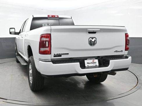 Used 2024 RAM 2500 Laramie AWD/4WD image 5