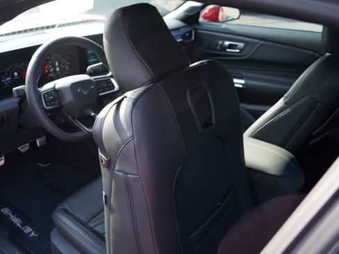 Used 2025 Ford Mustang GT Premium w/ GT Performance Package image 28