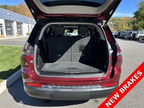 Certified 2022 Jeep Grand Cherokee L Limited image 28