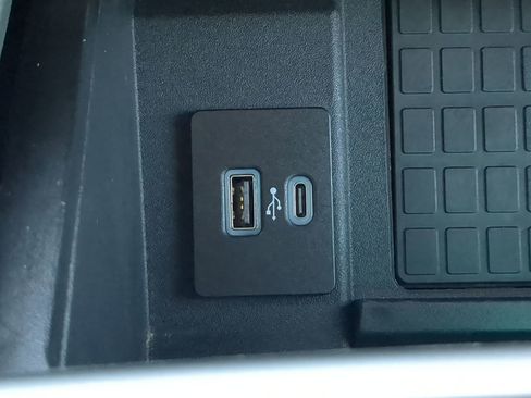 Certified 2022 Ford F450 Lariat w/ Lariat Ultimate Package image 20