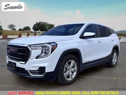 Used 2024 GMC Terrain SLE
