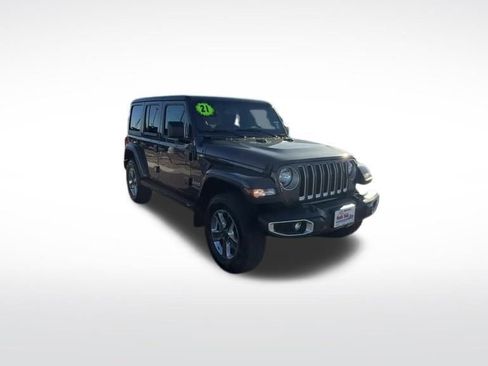 Used 2021 Jeep Wrangler Unlimited Sahara image 42