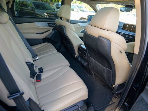 Used 2023 Acura MDX SH-AWD w/ Technology Package image 34