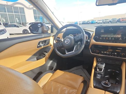 Used 2021 Nissan Rogue Platinum image 20