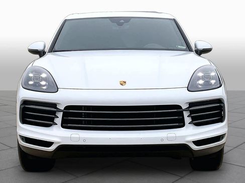 Used 2023 Porsche Cayenne image 4