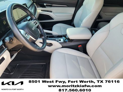 Certified 2023 Kia Telluride S w/ S Sunroof Package FWD image 12