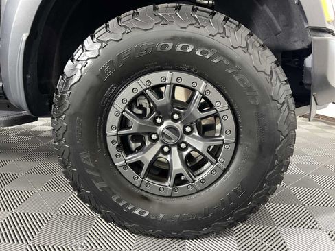 Used 2022 Ford F150 Raptor w/ Raptor 37 Performance Package AWD/4WD image 11