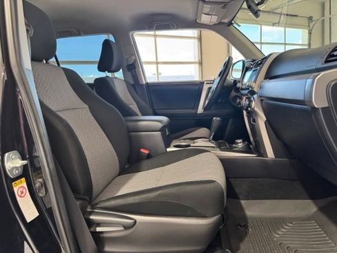 Used 2016 Toyota 4Runner 4WD image 42