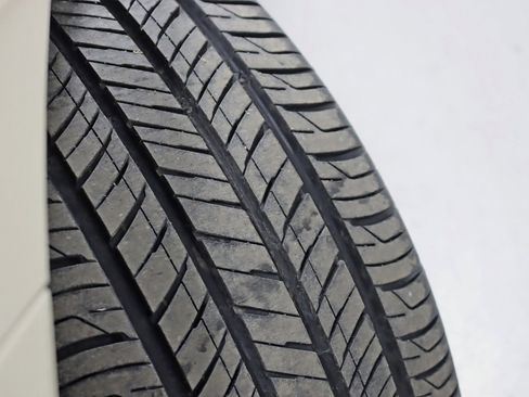 Used 2019 Volkswagen Beetle 2.0T Final Edition SEL image 34