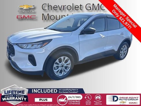 Used 2023 Ford Escape Active image 1