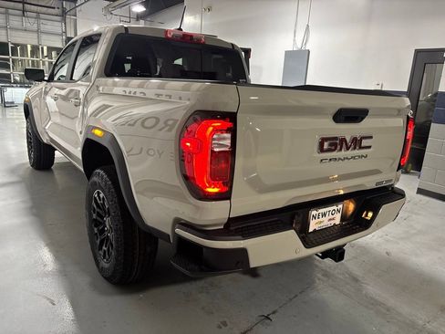 New 2026 GMC Canyon Elevation w/ Convenience Package image 33