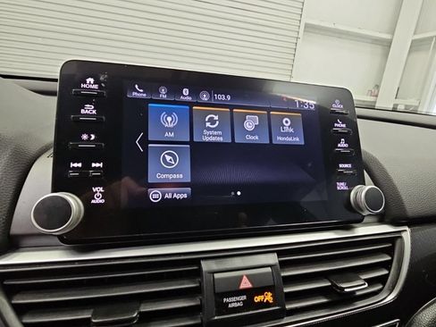 Used 2020 Honda Accord Sport image 17