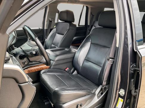 Used 2017 Chevrolet Tahoe Premier AWD/4WD image 8