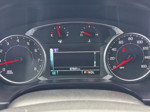 Used 2017 GMC Acadia SLT FWD image 18
