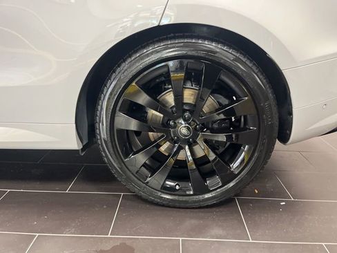 Used 2023 Land Rover Range Rover Sport SE Dynamic image 17