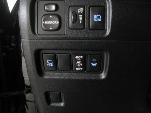 Used 2024 Toyota 4Runner Limited image 20