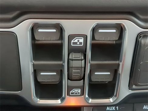 New 2025 Jeep Wrangler Sahara image 28