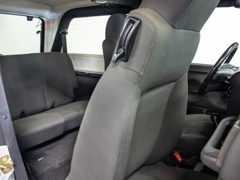 Used 2006 Jeep Wrangler Unlimited AWD/4WD image 22