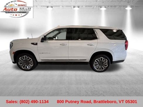 Used 2023 GMC Yukon Denali Ultimate image 2