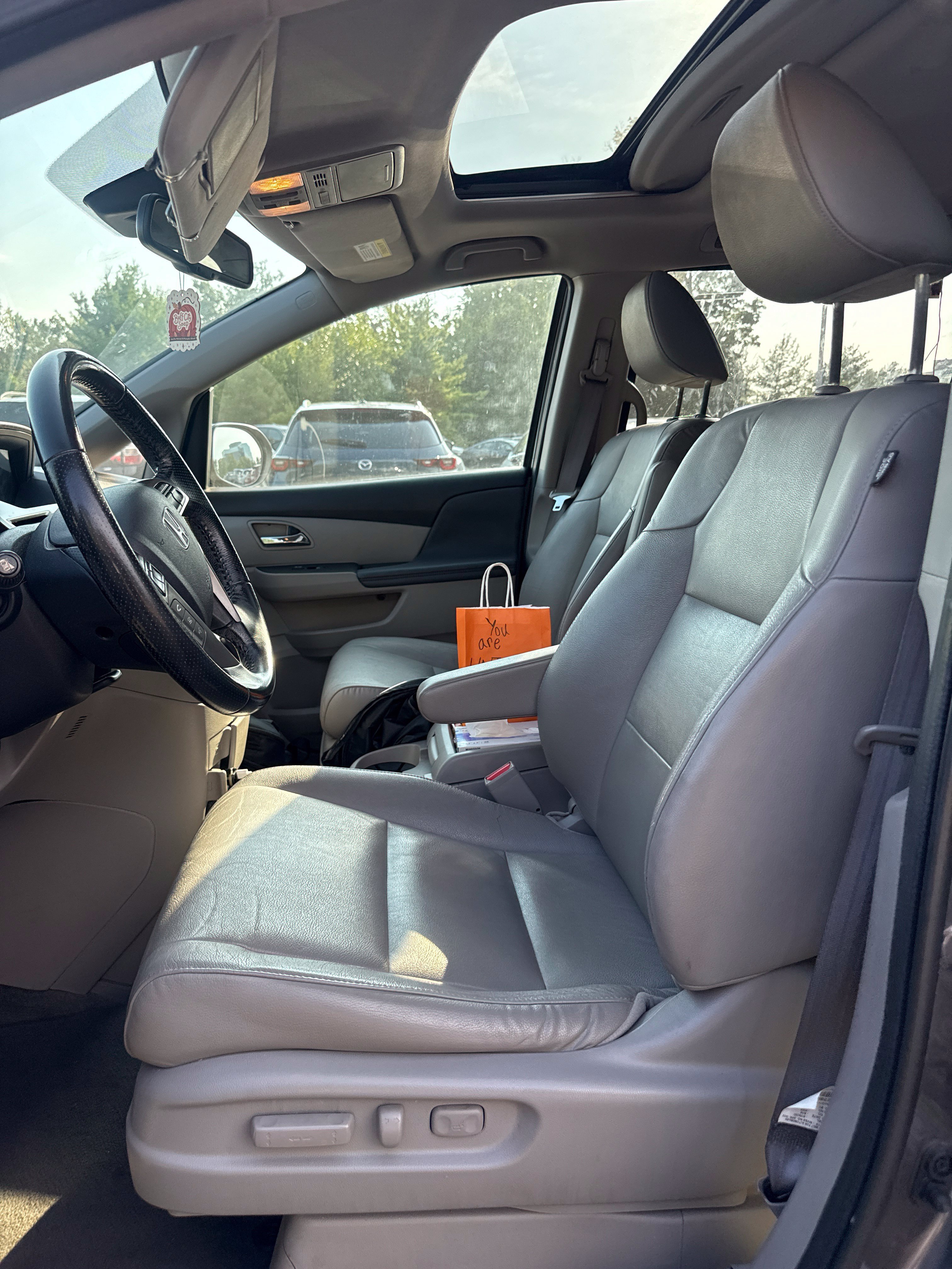 Used 2016 Honda Odyssey EX-L image 11