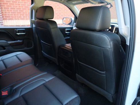 Used 2017 GMC Sierra 1500 SLT w/ SLT Premium Package image 10