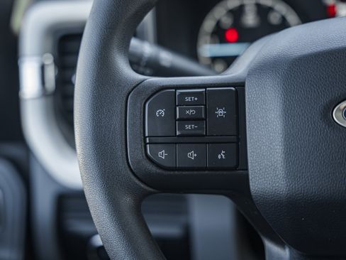 New 2026 Ford F450 XL w/ XL Chrome Package image 37