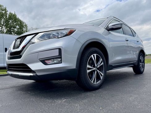 Used 2018 Nissan Rogue SL AWD/4WD image 1