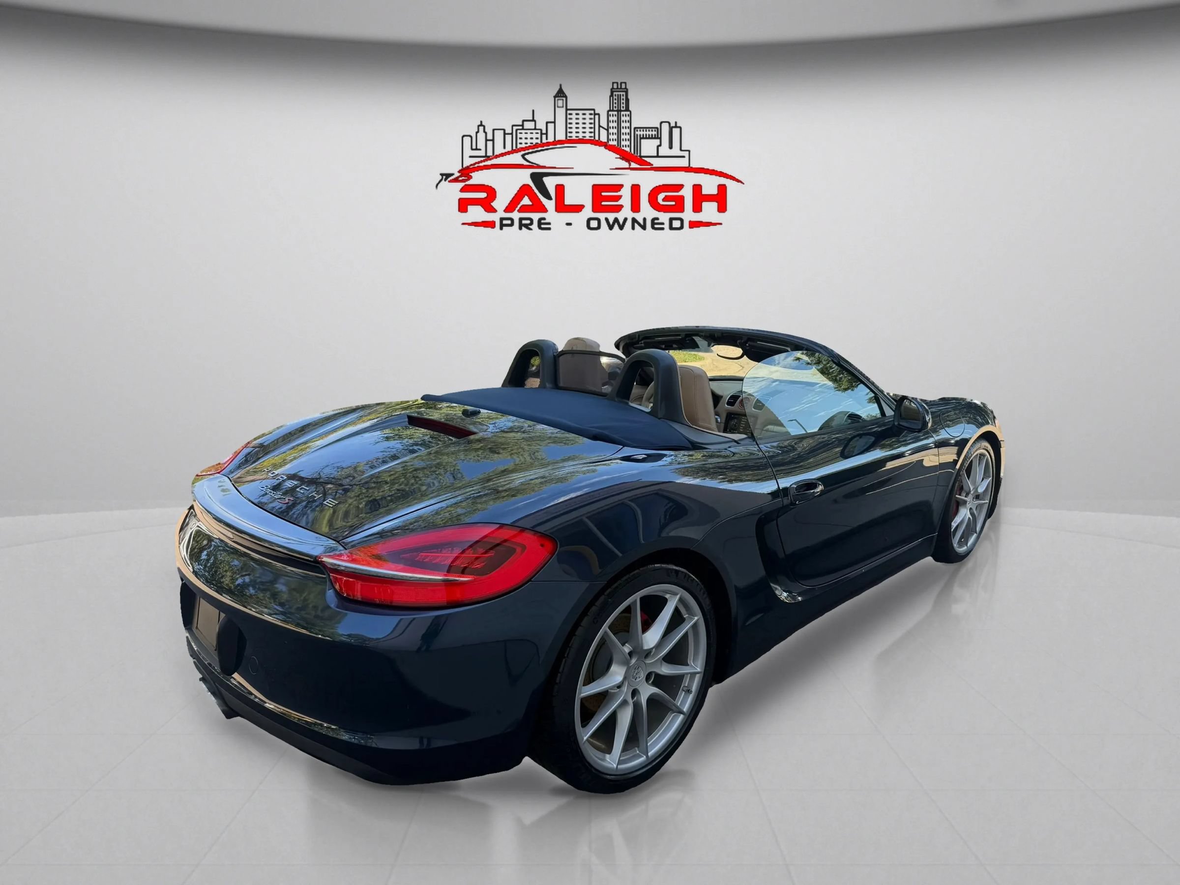 Used 2013 Porsche Boxster S RWD image 11
