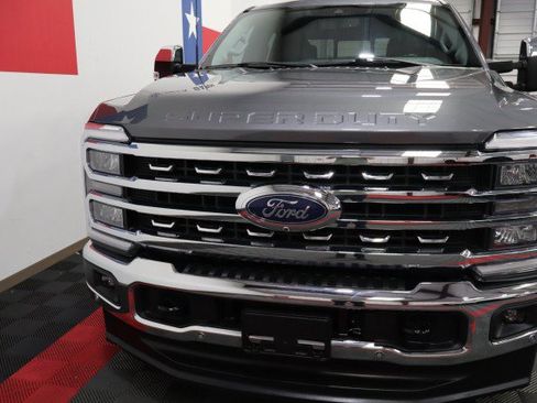 Used 2024 Ford F350 Lariat w/ Lariat Ultimate Package AWD/4WD image 5