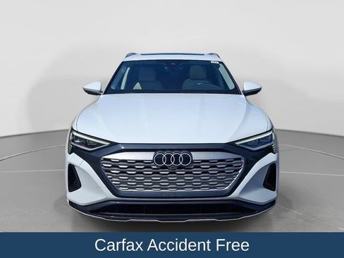 Used 2024 Audi Q8 e-tron Premium Plus w/ Premium Plus Package AWD/4WD image 2