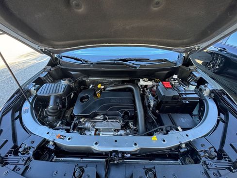 Used 2025 Chevrolet Equinox LT image 31