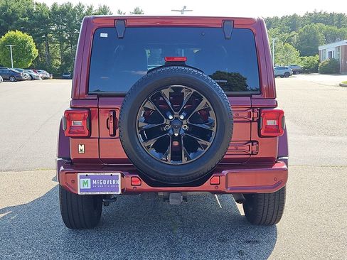 Used 2021 Jeep Wrangler Unlimited Sahara AWD/4WD image 28