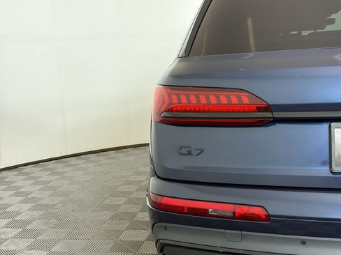 Certified 2023 Audi Q7 3.0T Premium Plus AWD/4WD image 12