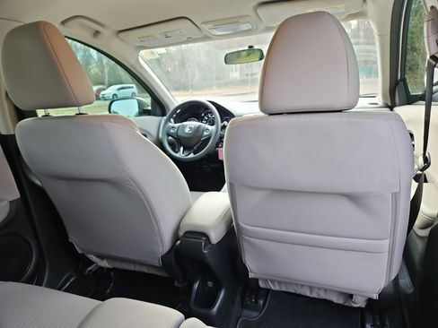 Used 2016 Honda HR-V LX image 18