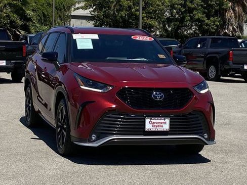 Certified 2026 Toyota Highlander XSE AWD/4WD image 45