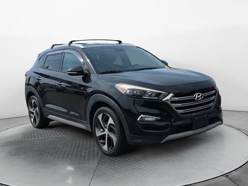 Used 2017 Hyundai Tucson Limited w/ Cargo Package AWD/4WD image 7