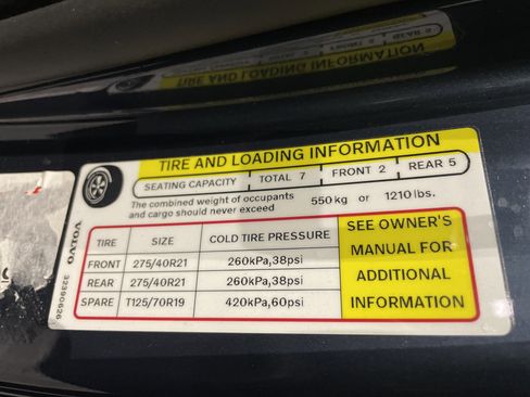 Used 2025 Volvo XC90 B6 Plus image 43