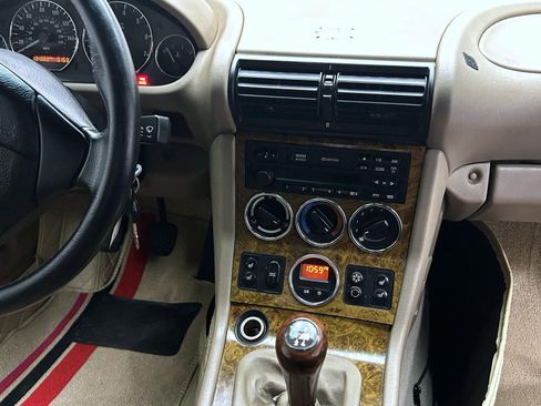 Used 2001 BMW Z3 3.0i image 13