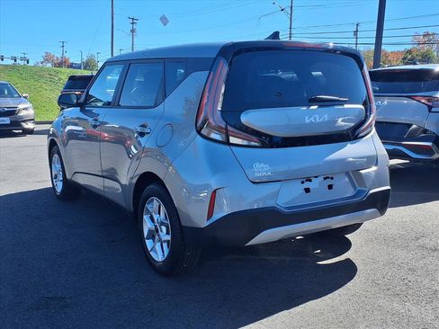 Certified 2024 Kia Soul LX w/ Option Group 015 image 5