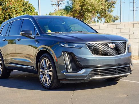 Used 2020 Cadillac XT6 Premium Luxury FWD image 5