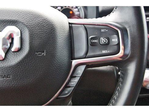 Used 2024 RAM 1500 Laramie AWD/4WD image 18