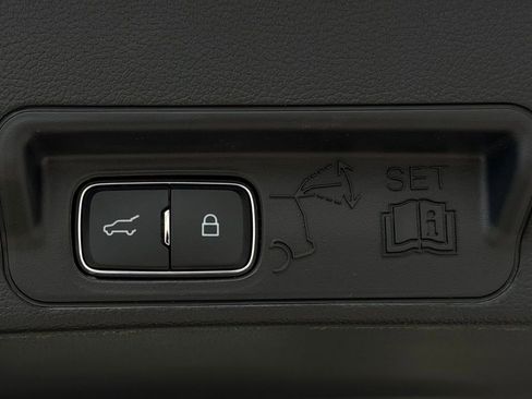 New 2026 Ford Explorer Active image 27