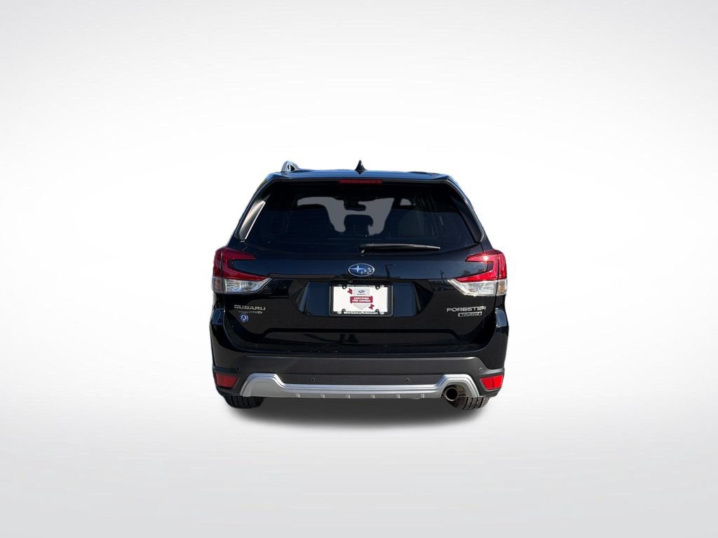 Certified 2023 Subaru Forester Touring AWD/4WD image 14