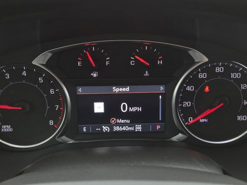 Used 2023 GMC Acadia SLE w/ Driver Convenience Package AWD/4WD image 24