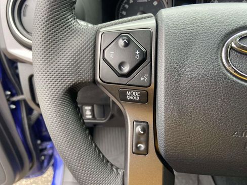 Used 2023 Toyota Tacoma TRD Sport w/ Advanced Technology Package image 28