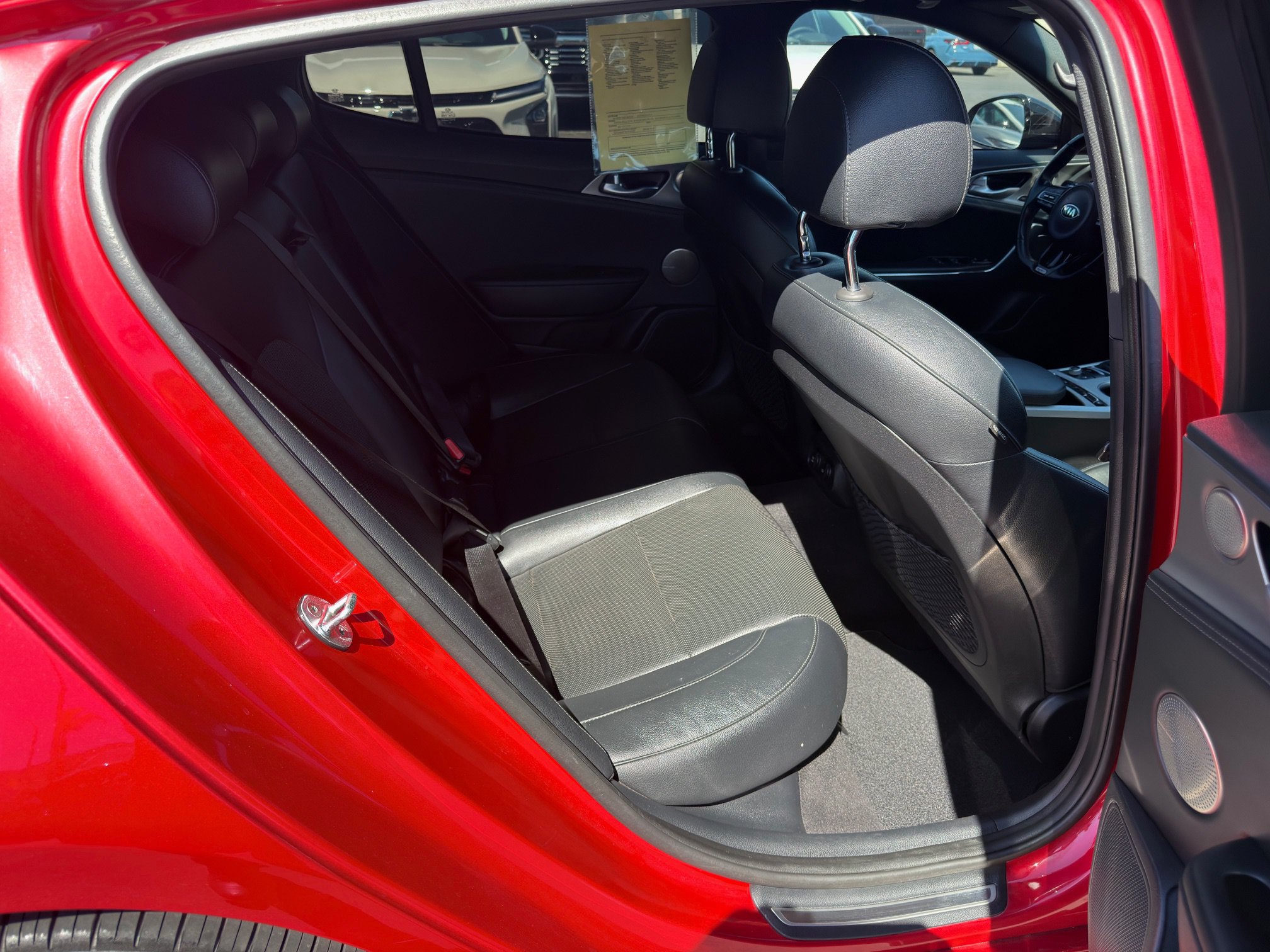 Used 2019 Kia Stinger GT1 RWD image 12
