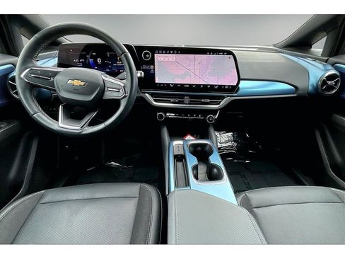 Used 2024 Chevrolet Equinox EV LT w/ LPO, All-Weather Mat Package AWD/4WD image 7