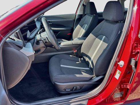 Certified 2025 Hyundai Sonata SEL FWD image 5