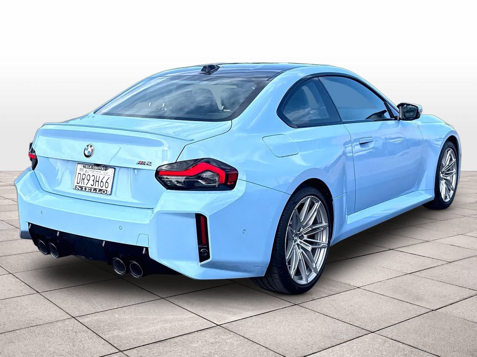 Used 2026 BMW M2 w/ Lighting Package RWD image 9